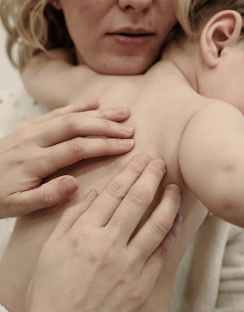Chiropractic care for babies is rooted in gentle, practical techniques tailored to their delicate bodies. Newborns aren’t immune to muscle and joint problems, and a few key factors can cause asymmetry in those tiny bodies. Birth trauma, like a difficult delivery, especially with forceps or a vacuum, can strain muscles, sometimes causing a little neck twist called torticollis. How they were positioned in the womb can also play a role; breech babies or twins in tight quarters might come out with uneven muscle tone. Conditions, like developmental dysplasia of the hip, can add to the mix, too. 